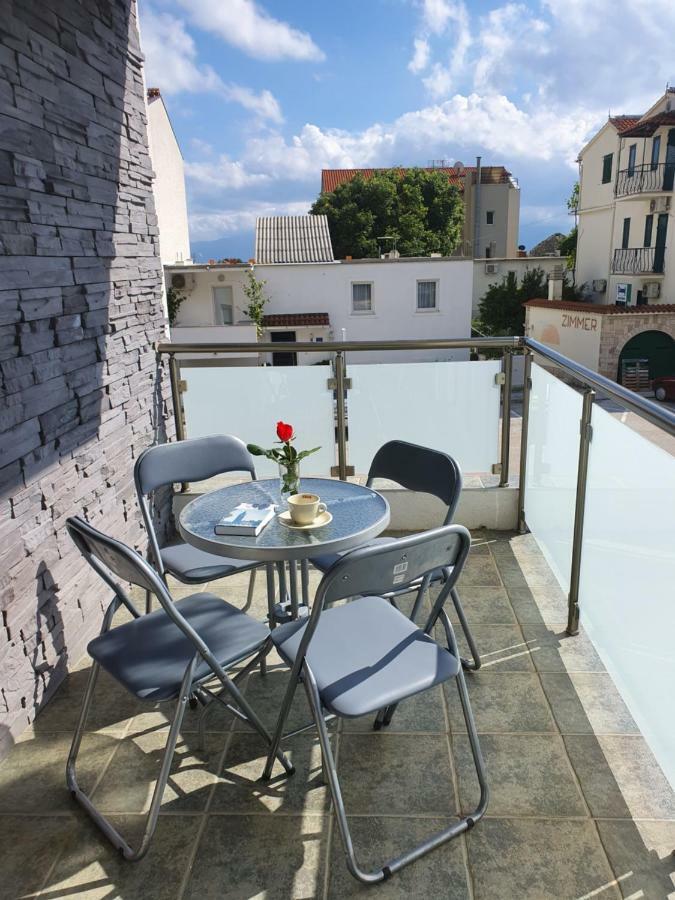 Apartments Lara ドルヴェニク エクステリア 写真